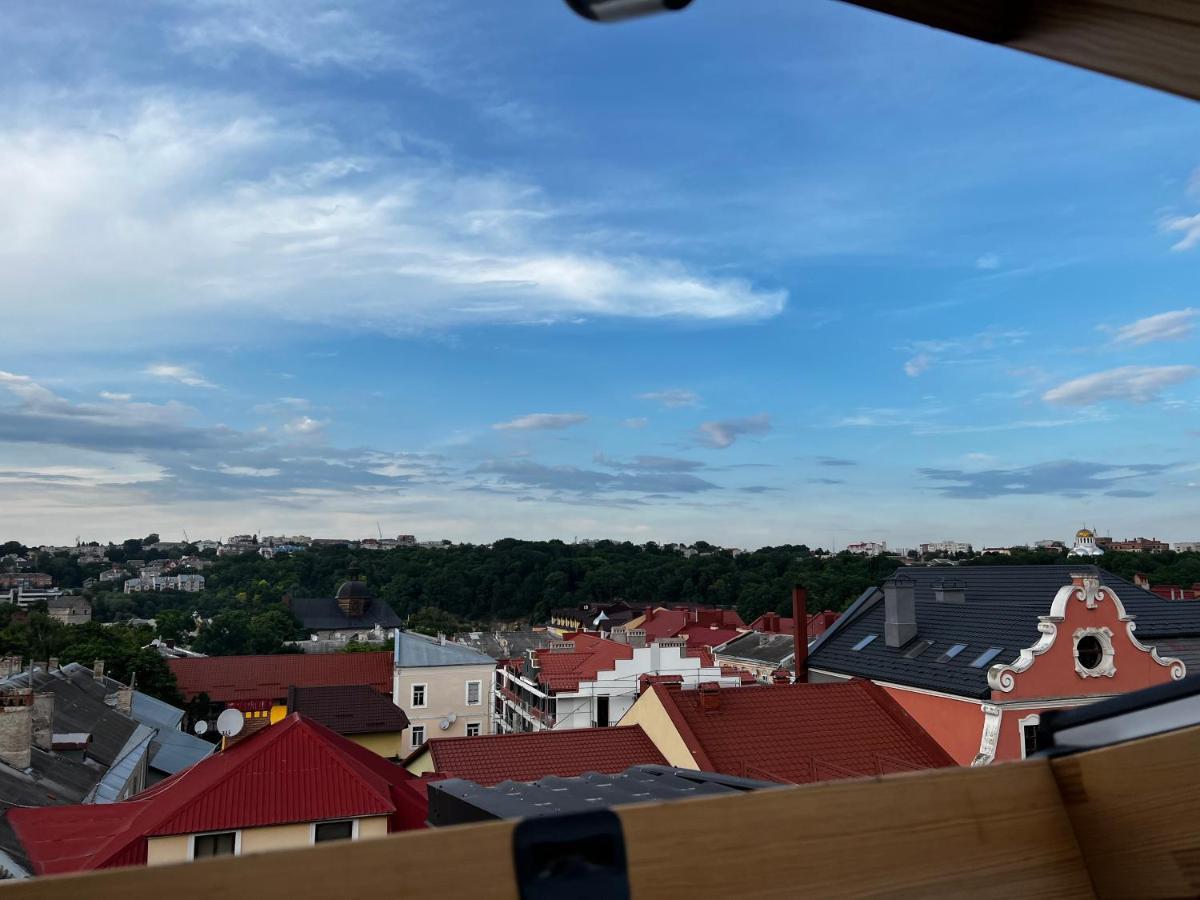 Appartement «Гори́Ще На Площі Польський Ринок» à Kamianets-Podilsky Extérieur photo