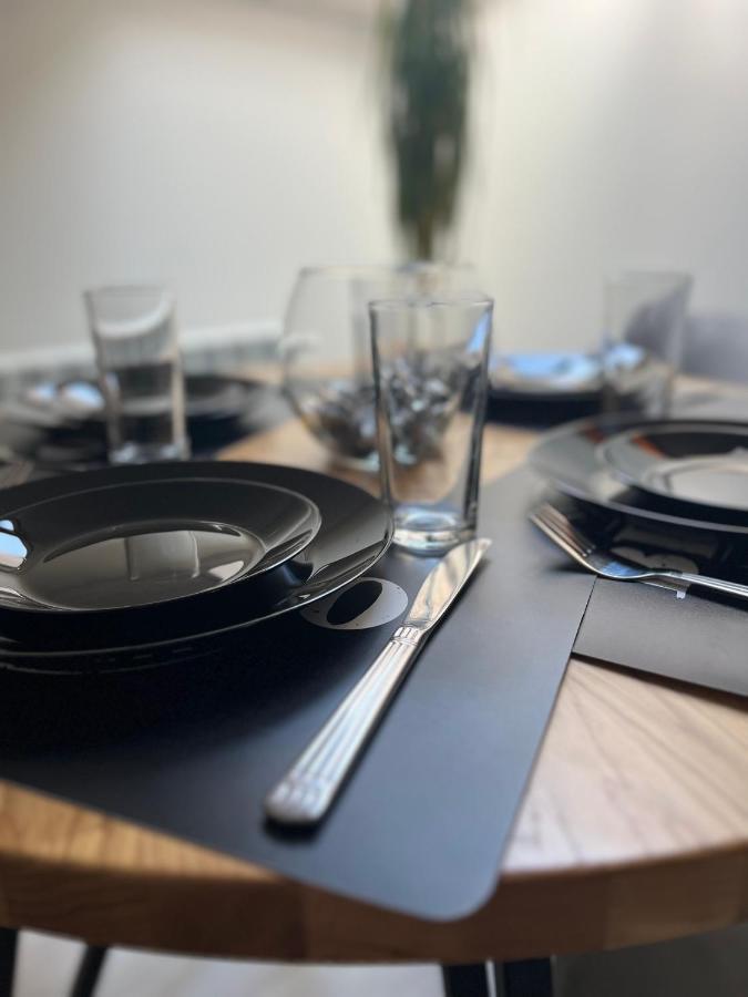 Appartement «Гори́Ще На Площі Польський Ринок» à Kamianets-Podilsky Extérieur photo