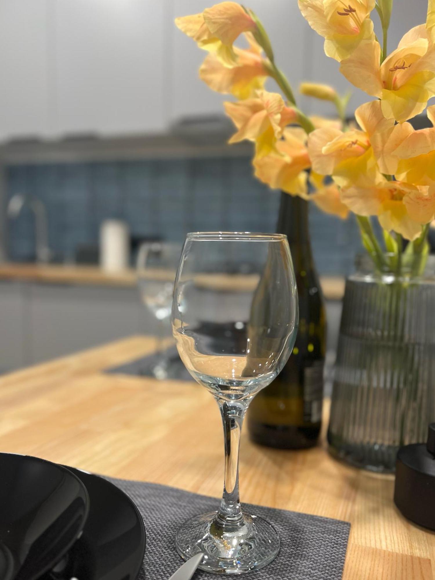 Appartement «Гори́Ще На Площі Польський Ринок» à Kamianets-Podilsky Extérieur photo