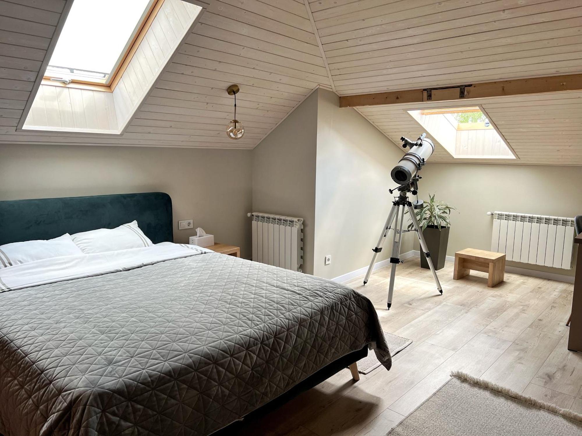Appartement «Гори́Ще На Площі Польський Ринок» à Kamianets-Podilsky Extérieur photo