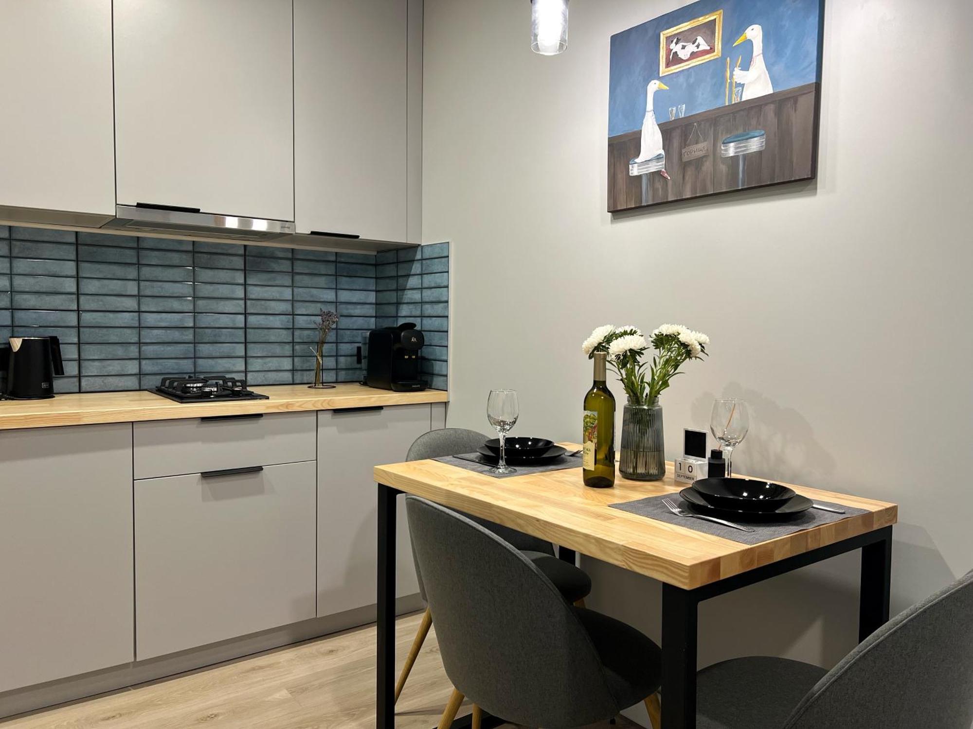 Appartement «Гори́Ще На Площі Польський Ринок» à Kamianets-Podilsky Extérieur photo